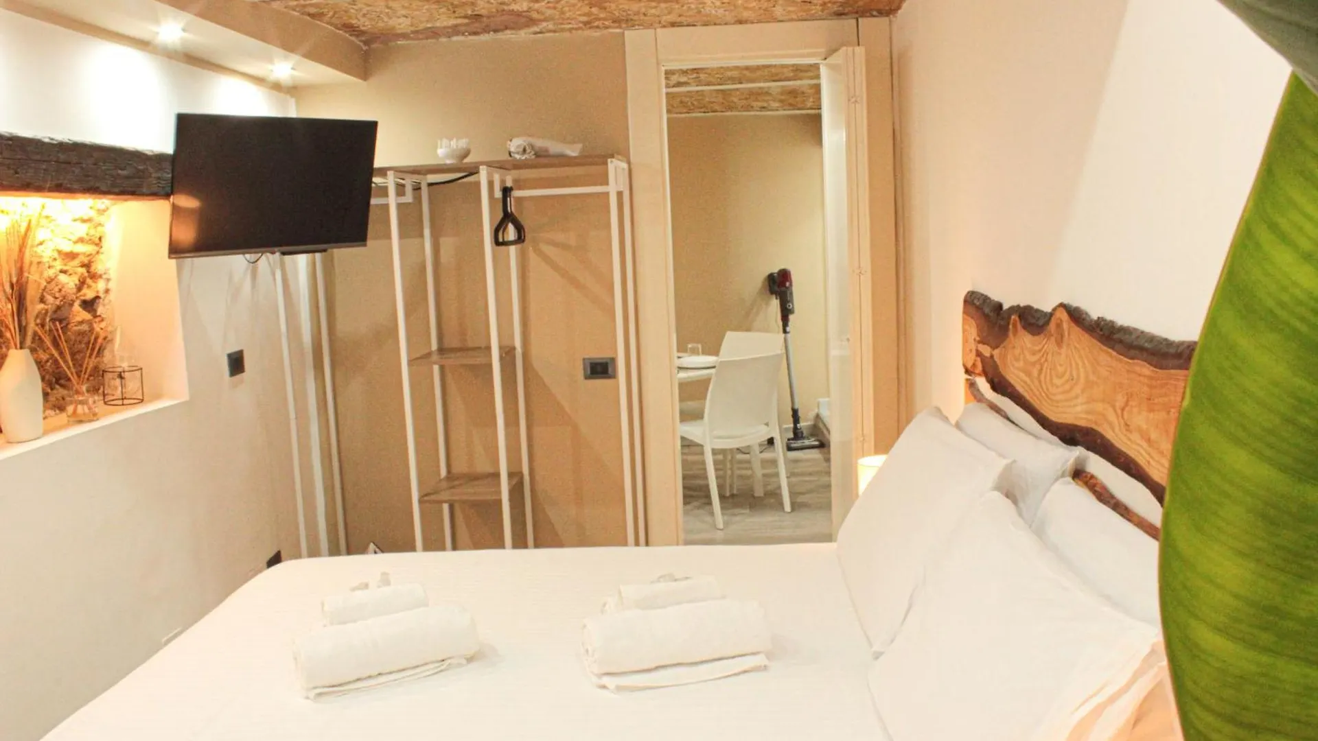 פלרמו Stationsuite N5 Spa Privata Idromassaggio & Wifi Zona Centrale Vicino Alla Stazione