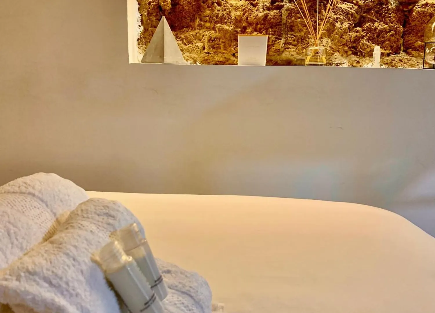 Appartamento Stationsuite N5 Spa Privata Idromassaggio & Wifi Zona Centrale Vicino Alla Stazione Palermo