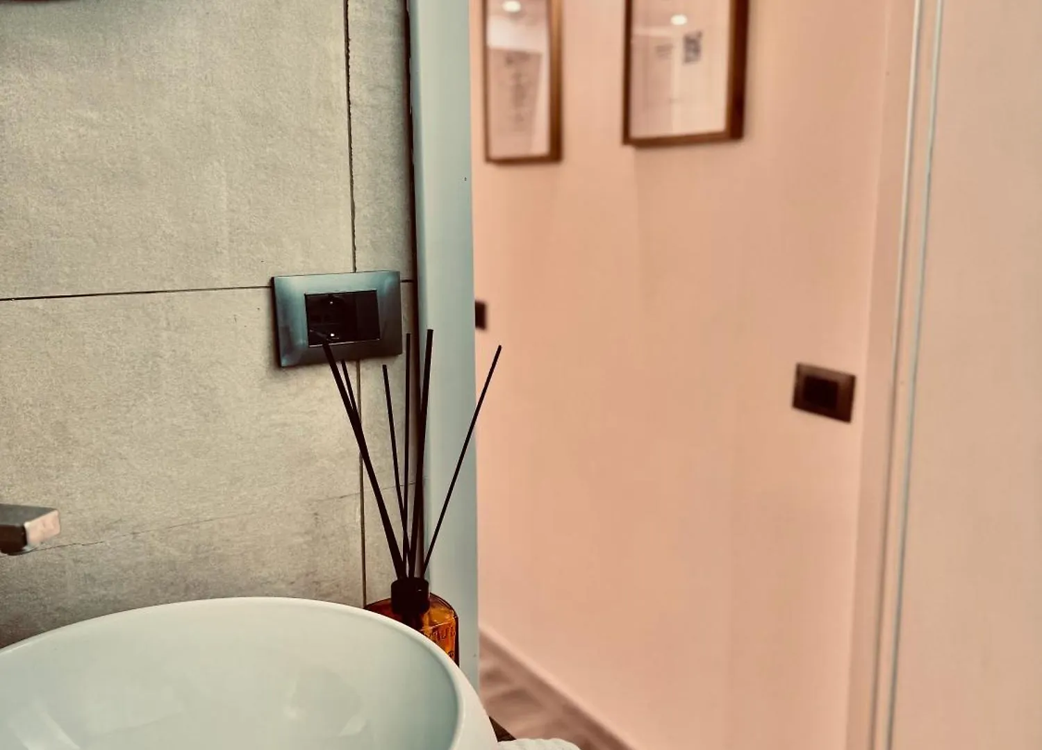 Stationsuite N5 Spa Privata Idromassaggio & Wifi Zona Centrale Vicino Alla Stazione Palermo Itálie